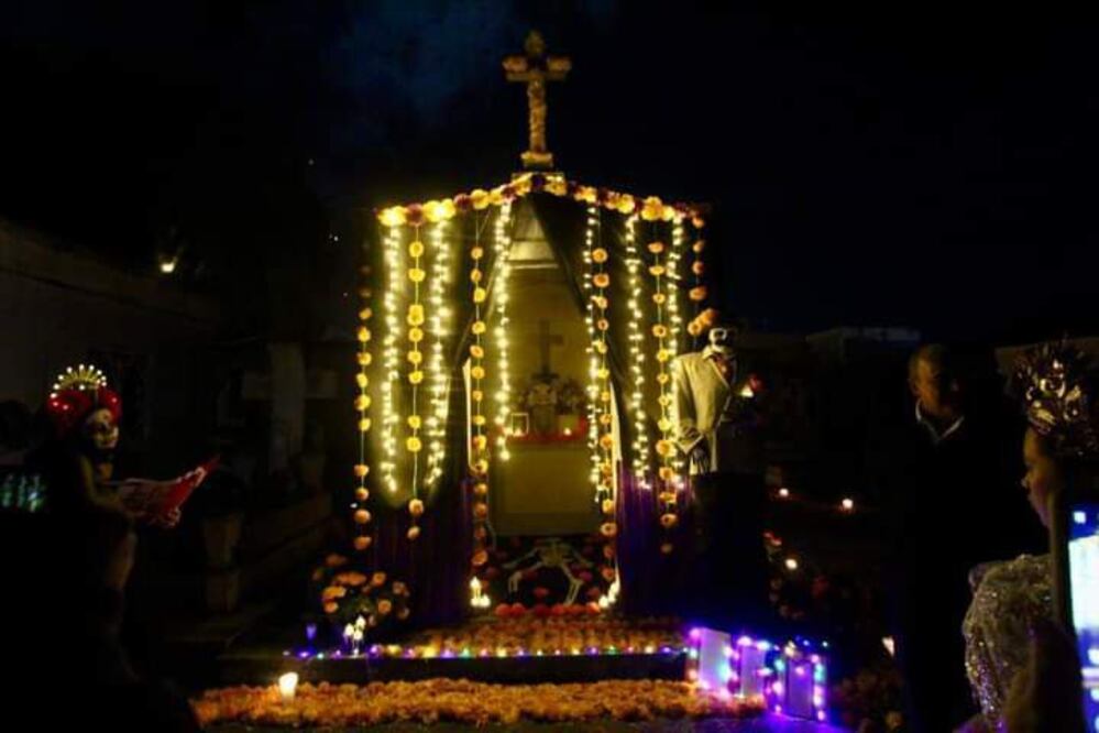 Este fin de semana aprovecha para conocer el misticismo del Día de Muertos en la Sierra Norte de Puebla | Foto: Facebook Ayuntamiento de Zacatlán