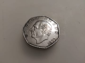 Cuál es la moneda heptagonal de 10 pesos que puede valer hasta 5 mil