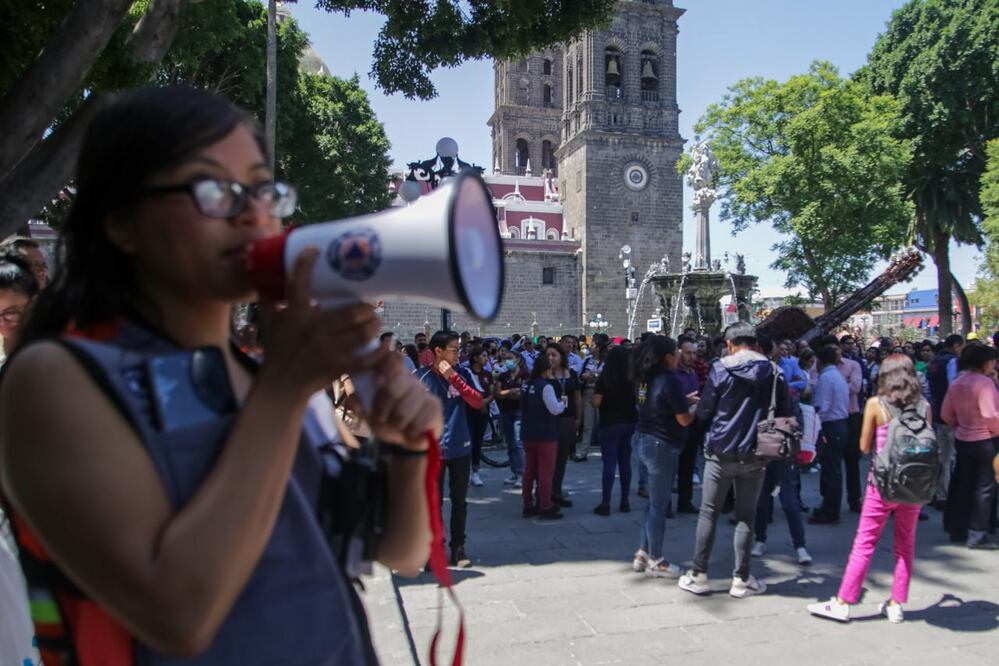 El Simulacro Nacional se realiza cada año para preparar a la población en caso de sismo | Foto: Agencia Es Imagen para El Universal Puebla