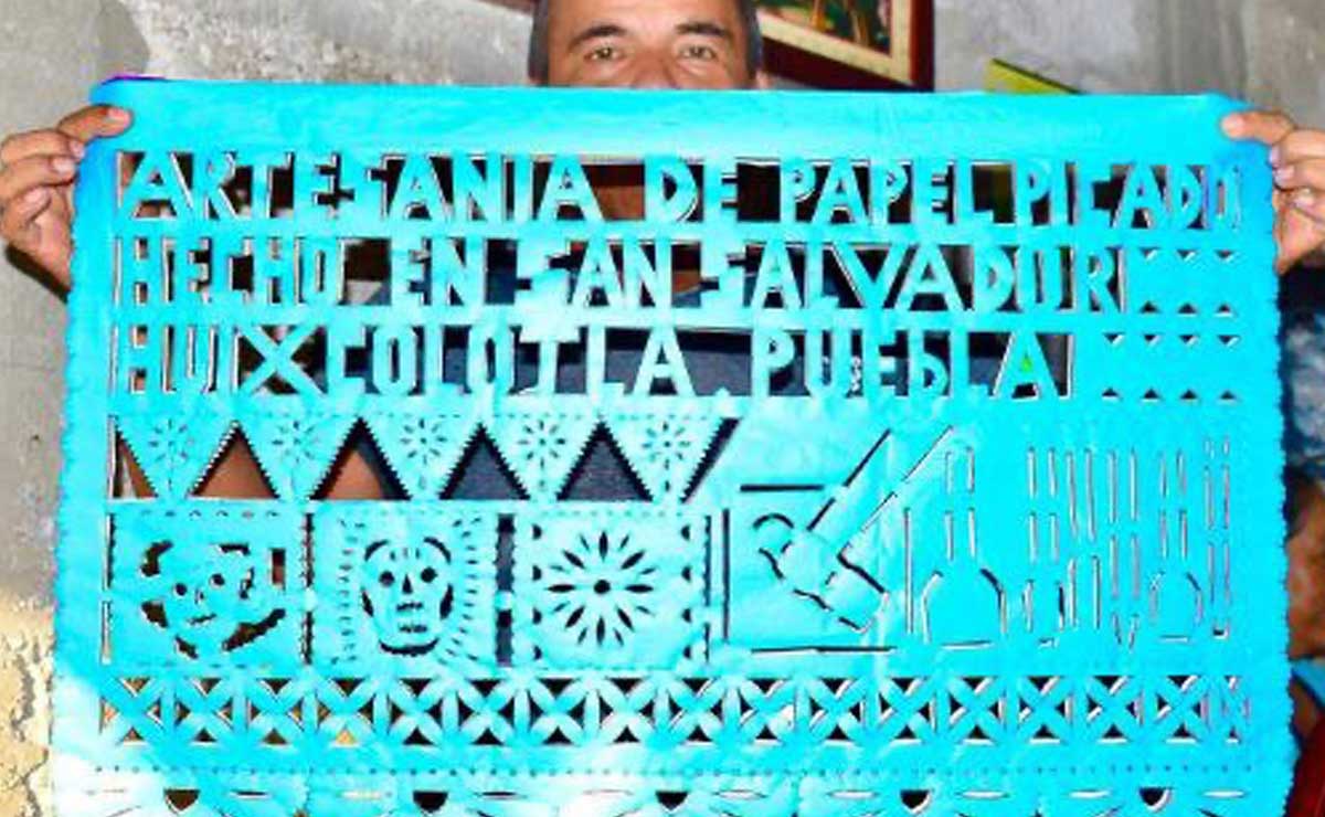 Papel picado de Huixcolotla, ideal para la ofrenda de Día de Muertos