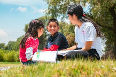 Si tienes de 18 a 35 años, la SEP te pagará para dar clases de preescolar a secundaria en zonas rurales