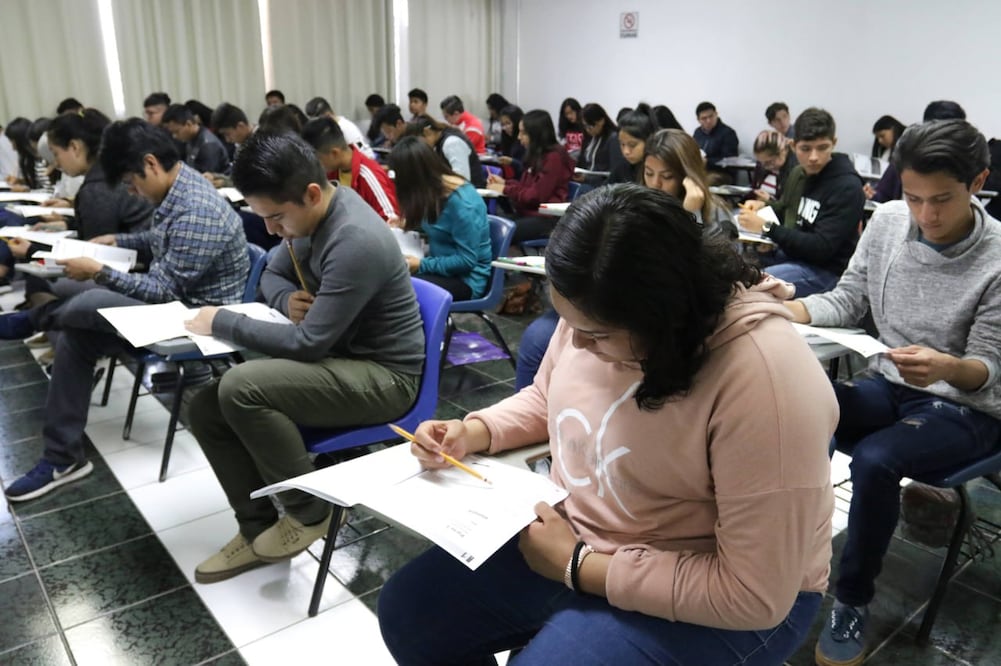 El Examen de Admisión a la BUAP se llevará a cabo en mayo | Foto: EsImagen