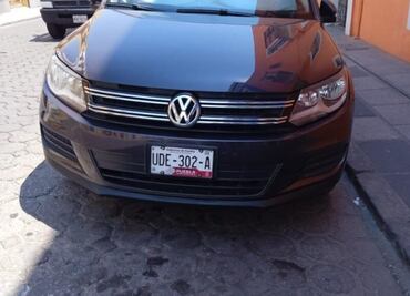 Delincuente se tropieza y hombre se salva de ser secuestrado en Puebla