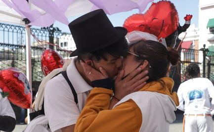 BODAS SIMBÓLICAS EN EL ZÓCALO