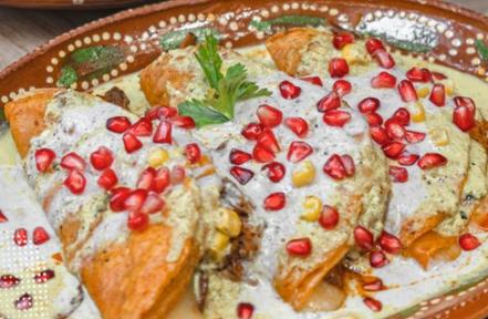 El multiverso de los chiles en nogada. Las 50 formas más insólitas de comer este platillo. Parte 2