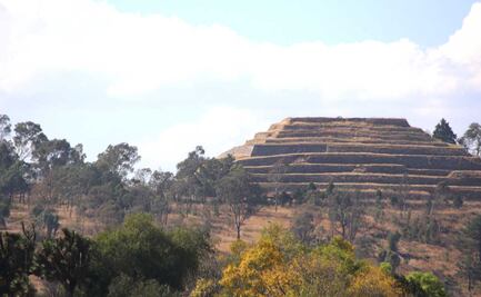 PIRÁMIDE DE LAS FLORES