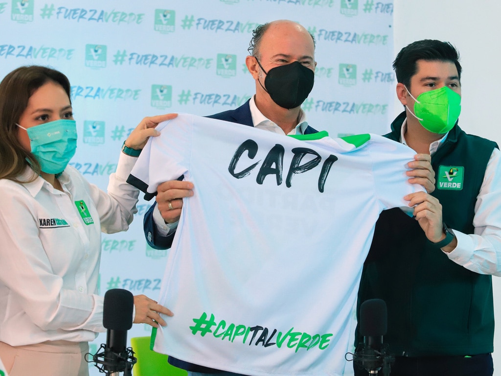 Roberto Ruiz Esparza, la seguridad de los poblanos es su prioridad