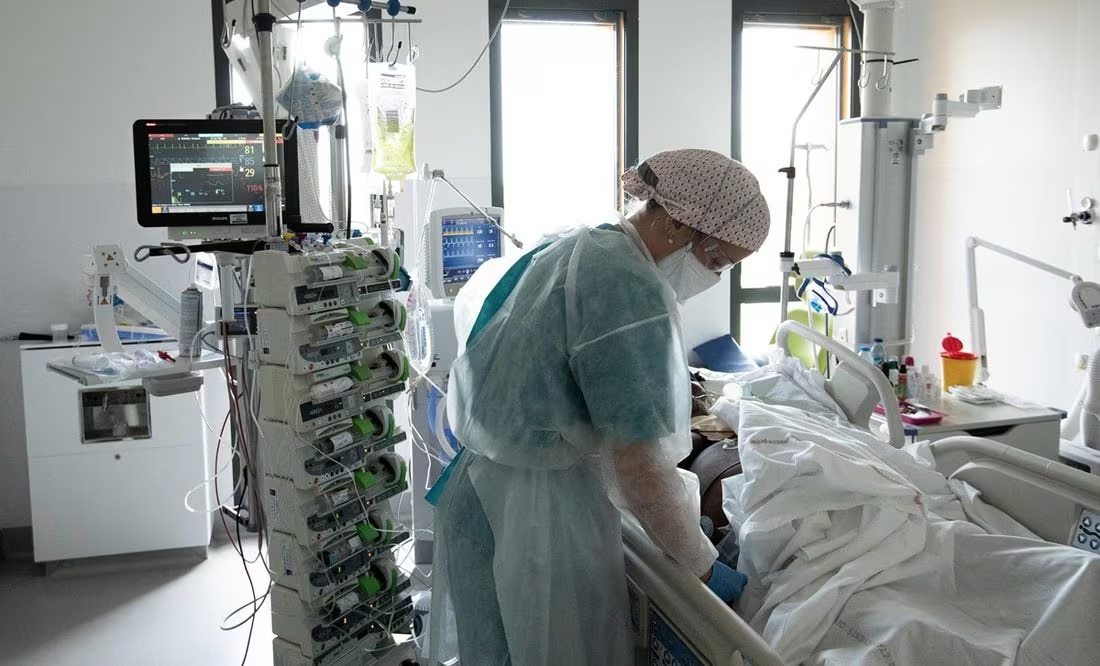 ¿Cuáles son los síntomas de la gripe aviar H5N2?