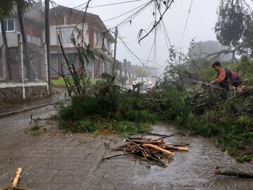 Grace en Puebla: 28 municipios sin electricidad, caminos obstruidos e inundaciones