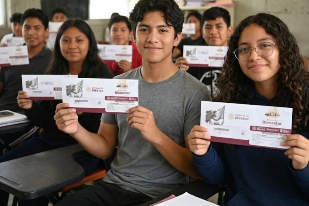 Conoce el calendario de pagos de octubre de 2026 para estudiantes | Foto: Gemini para El Universal Puebla