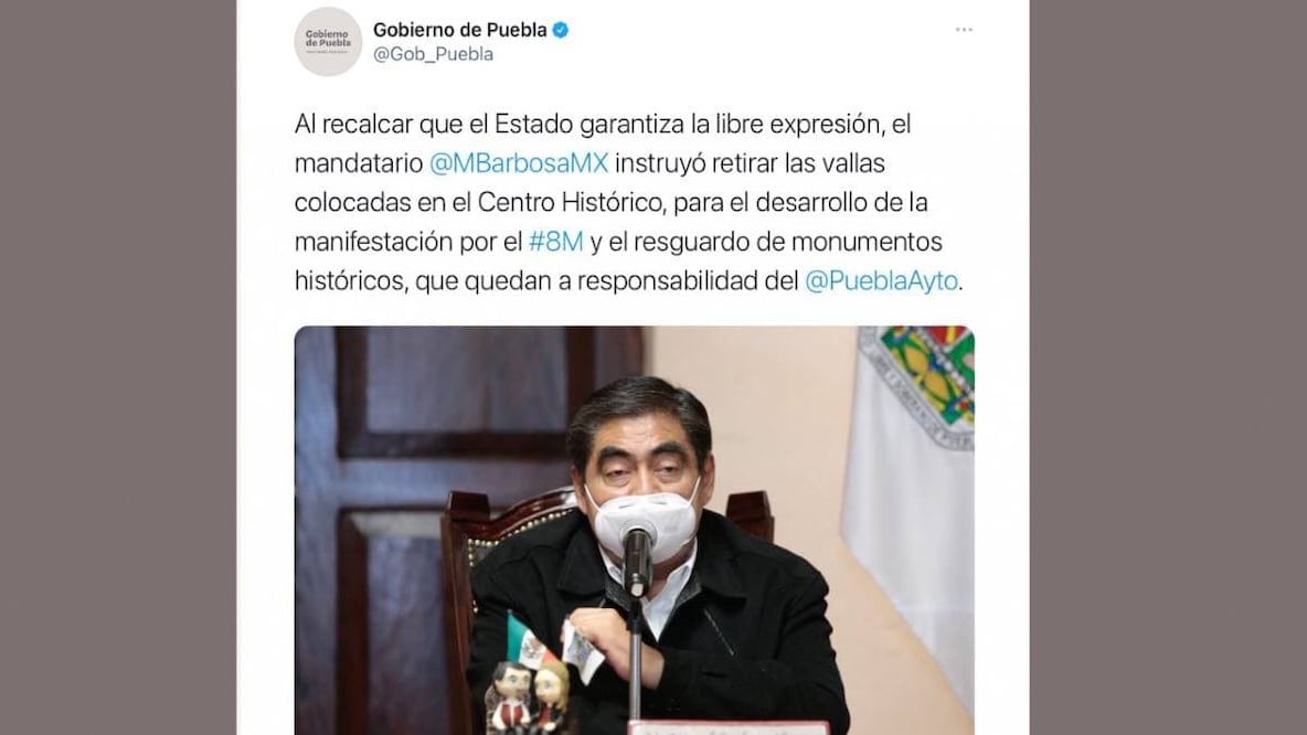 Ordena Barbosa retiro de vallas para evitar confrontaciones durante marcha conmemorativa del Día Internacional de la Mujer Imagen: Captura de Twitter