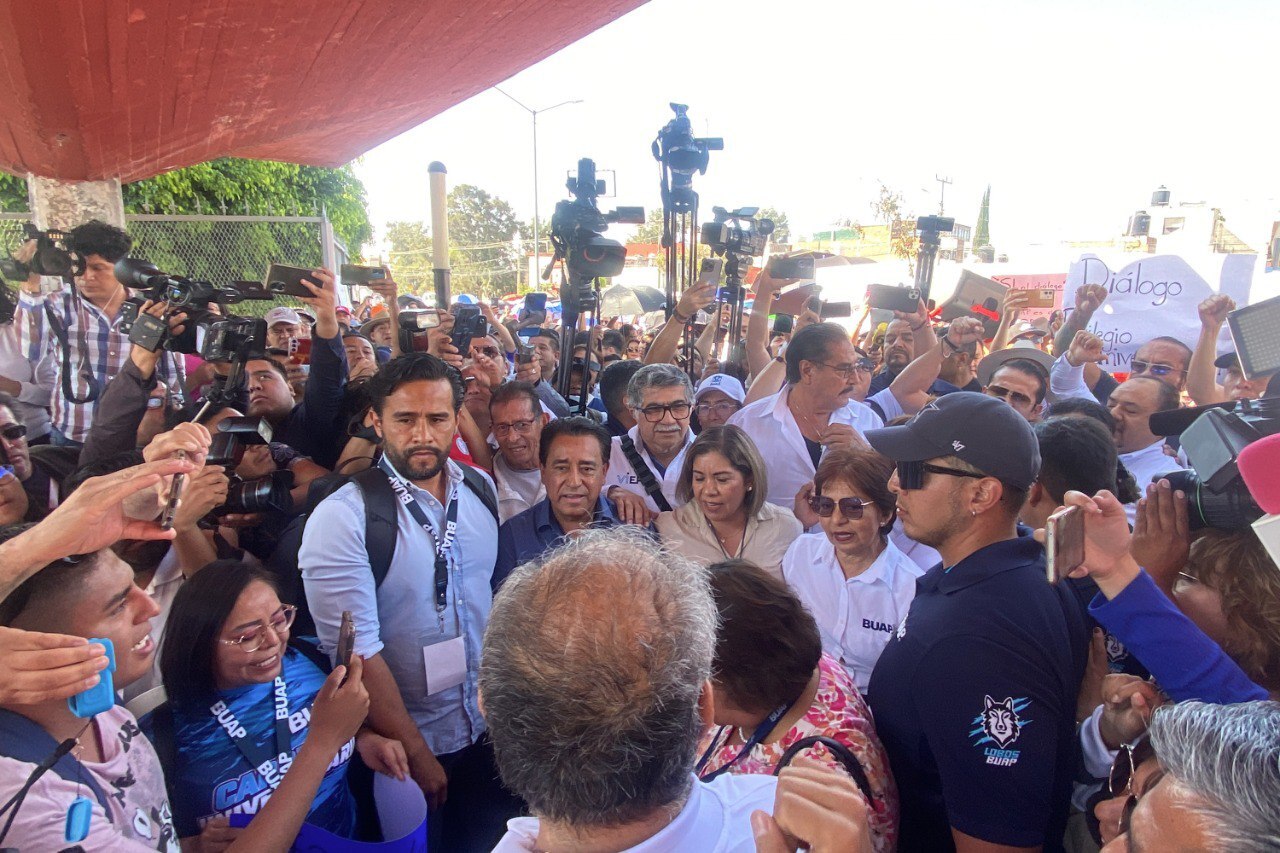 Crece división entre paristas de la BUAP, incumplen con la entrega del pliego petitorio