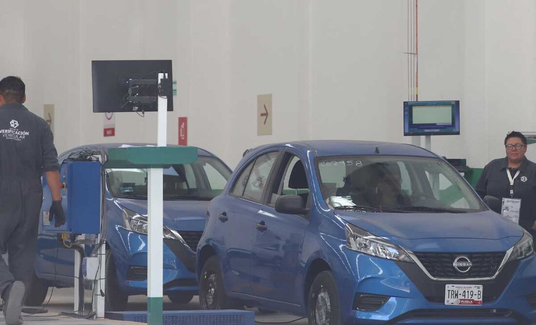 De no cumplir con la verificación vehicular en Puebla serás acreedor a una multa | Foto: Agencia Es Imagen para El Universal Puebla
