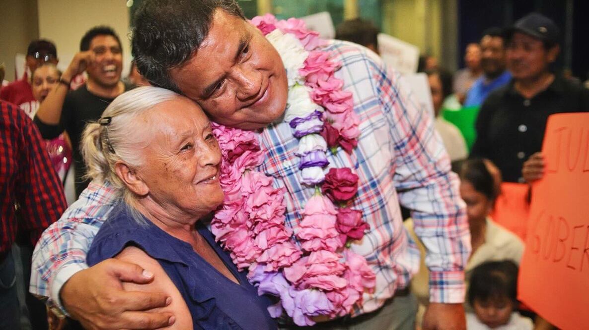 Julio Huerta visitó la región mixteca de Puebla | Fotos Especiales