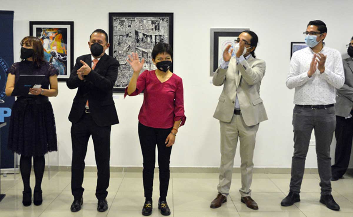 Lilia Cedillo inaugura la exposición "Diez Dimensiones"
