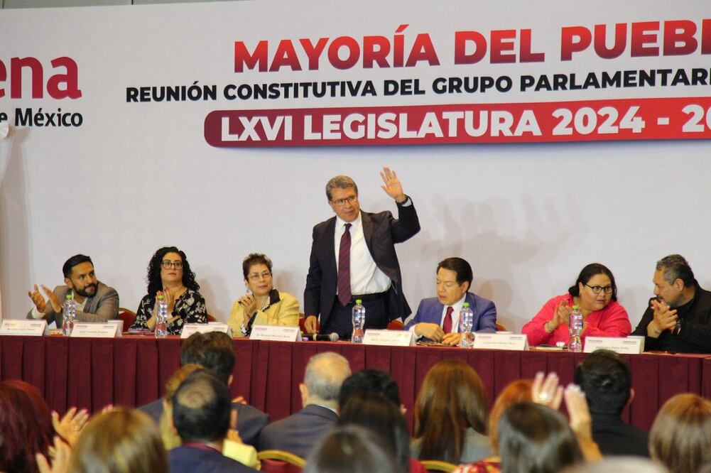 Eduardo Castillo participó en la reunión constitutiva del Grupo Parlamentario de Morena | Foto: Especial