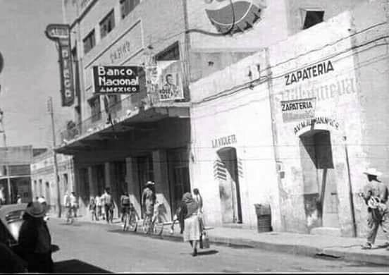 Imagen de Cielo Gregorio en el mismo grupo, retrata a la Cholula de 1969