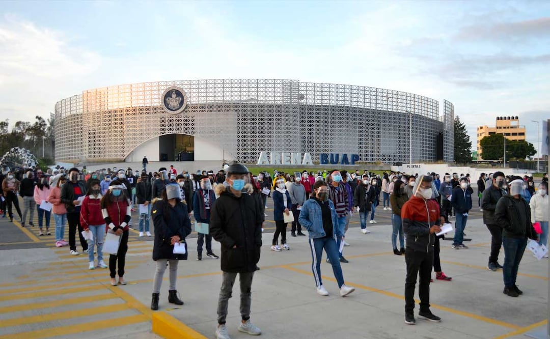 Además de la aprobación del examen, un elemento importante para entrar a la BUAP es el promedio escolar | Foto: BUAP