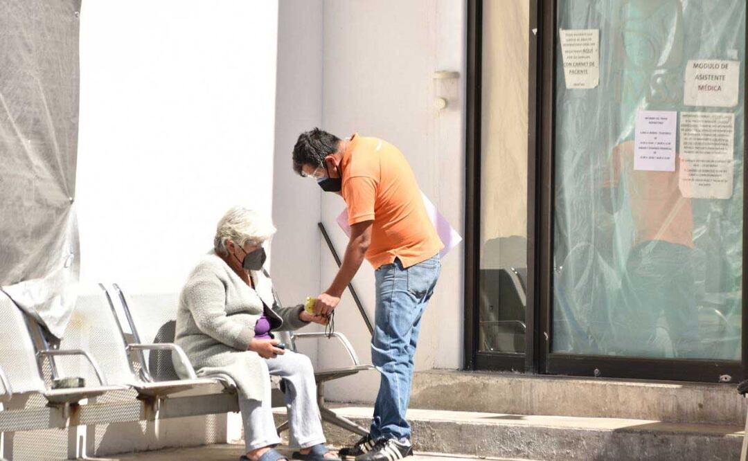 Casi tres de cada siete poblanos no tienen acceso a los servicios de salud | FOTO: AGENCIA ES IMAGEN PARA EL UNIVERSAL PUEBLA