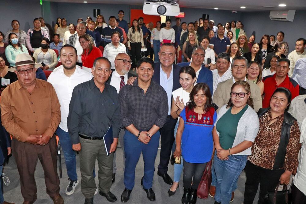 Omar Muñoz ofrece su apoyo a los migrantes que pudieran ser deportados / FOTO: Ayuntamiento de Cuautlancingo