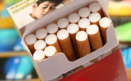 Negocios incumplen con espacios libres de tabaco