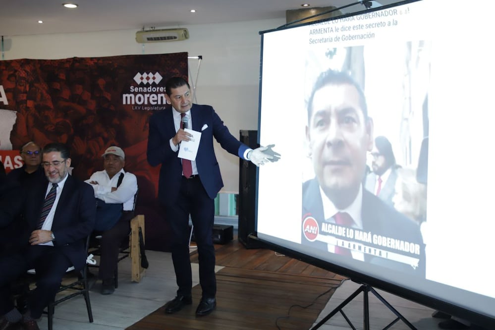 Alejandro Armenta habló sobre la polémica que se ha desatado contra sus colaboradores | Es Imagen para El Universal Puebla