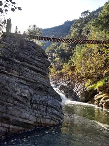Esta impresionante cascada está cerca de CDMX | Foto: Google