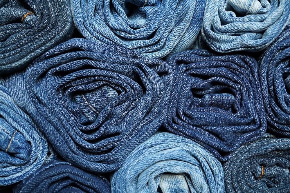 Hay tantas marcas de jeans que la evaluación de la Profeco te va a servir para elegir | Foto: Pixabay Kranich17