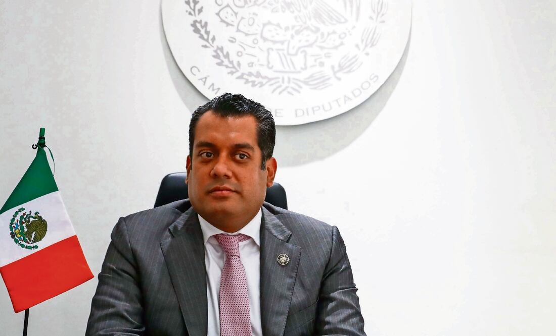 Dan de baja a morenista por acudir a reunión de Alito