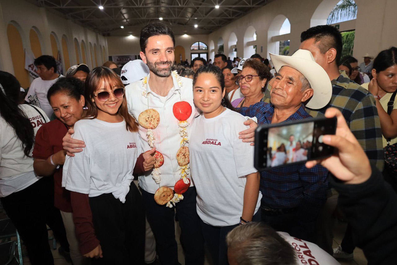 Rodrigo Abdala visita Izúcar de Matamoros y llama a mantener la transformación de Puebla