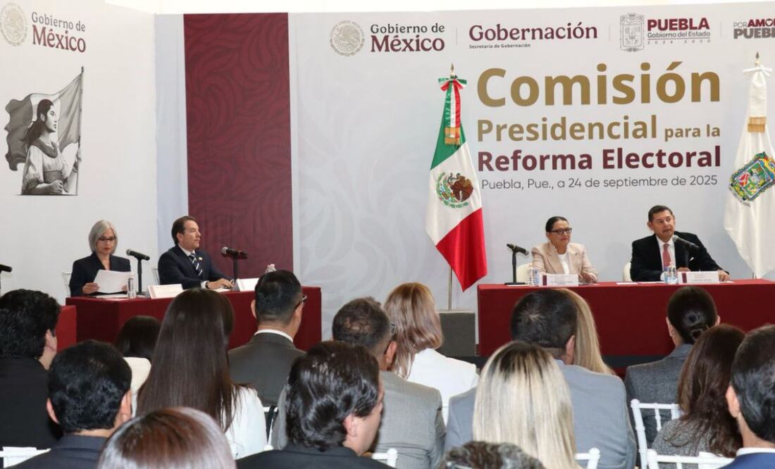 Escuela Libre de Derecho presente en la primera Audiencia Pública sobre Reforma Electoral | Foto: Gobierno de Puebla.