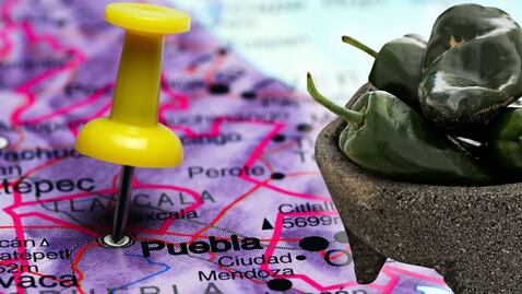 La guerra de los chiles. La estrategia para que el chile poblano derrote a piratas chinos