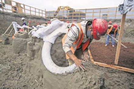 Despegue de Santa Lucía se realiza con tropiezos