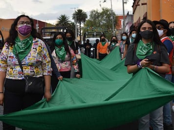 Alistan colectivos poblanos protesta proaborto