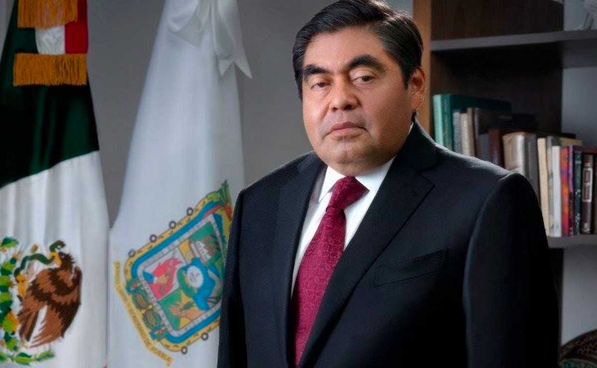 En redes sociales se especuló sobre el estado de salud del mandatario poblano | Foto: Agencia Es Imagen para El Universal Puebla
