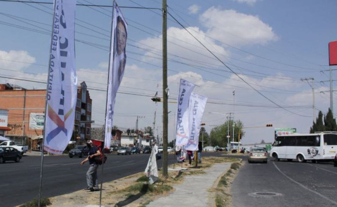 Muchas empresas participan en el proceso electoral mediante la impresión de propaganda. | Foto: Agencia Es Imagen para El Universal Puebla