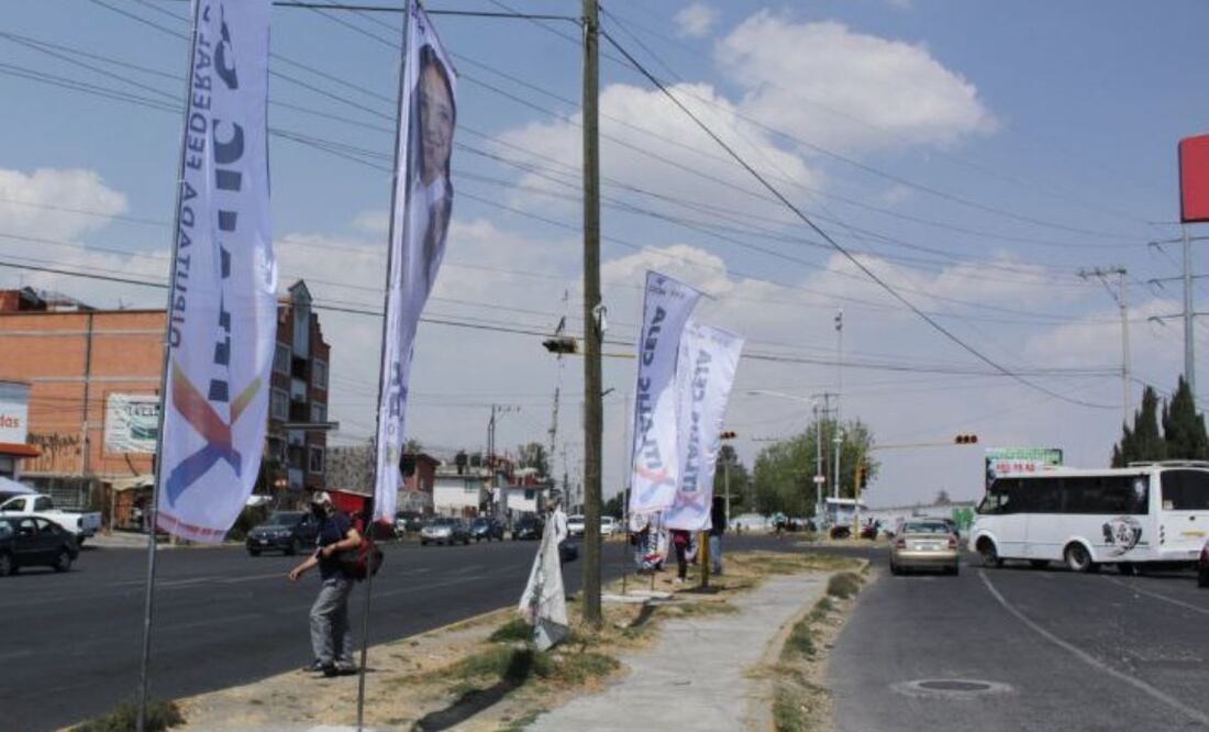 Muchas empresas participan en el proceso electoral mediante la impresión de propaganda. | Foto: Agencia Es Imagen para El Universal Puebla