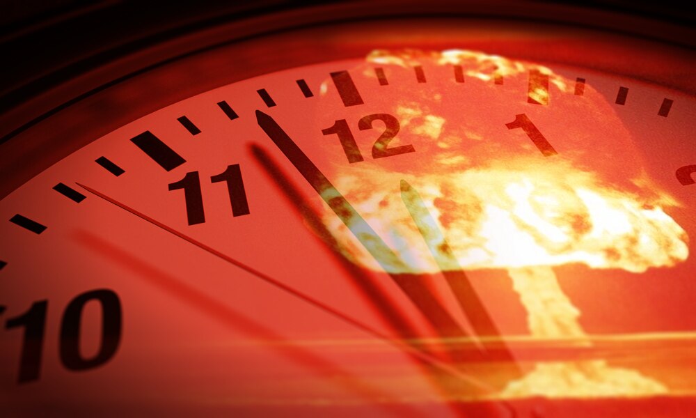 El ajuste de la hora del reloj refleja los crecientes peligros que enfrenta el planeta, como el aumento de las tensiones nucleares, el cambio climático y las crisis geopolíticas globales. 

Foto: Producción El Universal Puebla