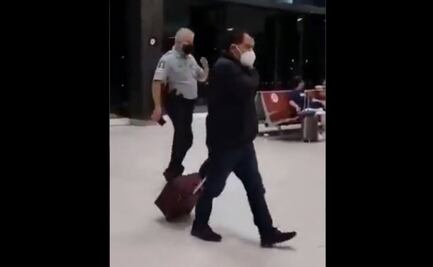 Diputado se dice “víctima de abuso” y lo bajan del avión por no pagar equipaje extra