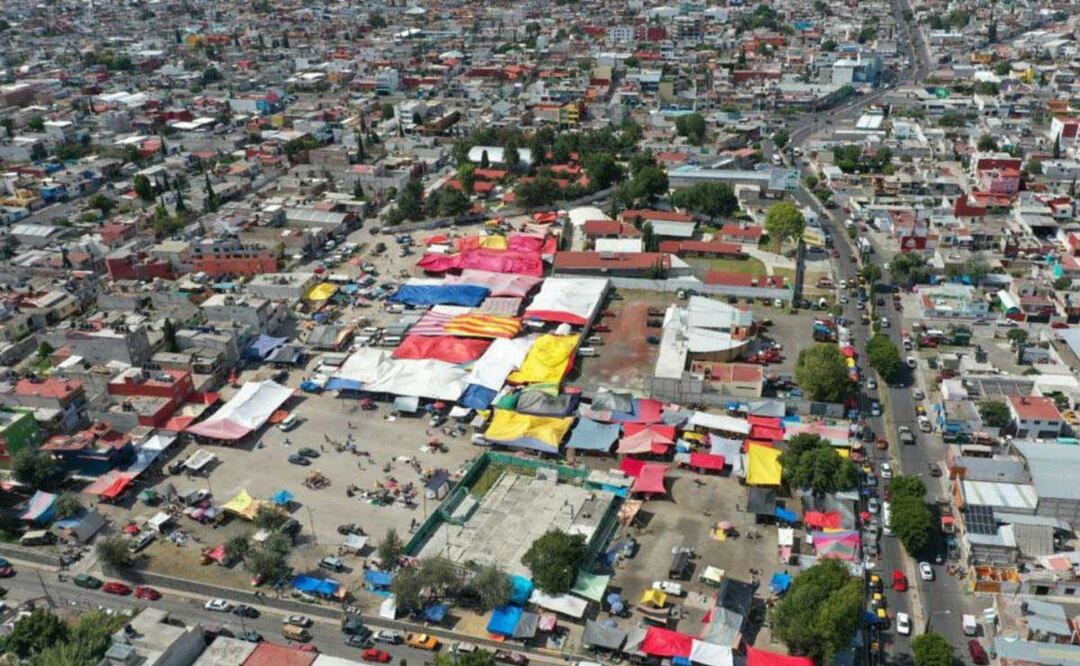 Donde se ubica ahora el tianguis de San Isidro, antes había un tiradero | Foto: AGENCIA ES IMAGEN PARA EL UNIVERSAL PUEBLA