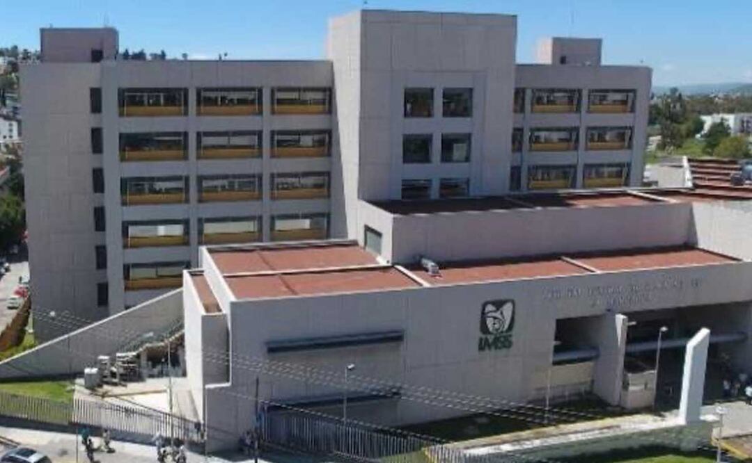 Cuatro estudiantes de la escuela Benemérito de las Américas resultaron intoxicadas tras consumir clonazepam por un reto vital | Foto: IMSS