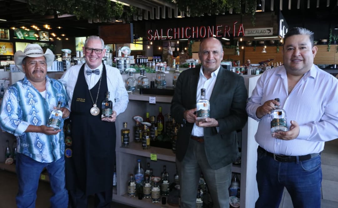 Siete casas productoras poblanas aportaron su experiencia para esta primera edición del destilado | Foto: Gobierno de Puebla.