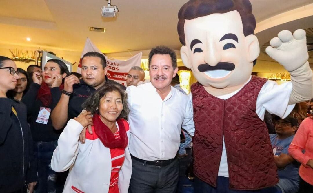 Nacho Mier, coordinador de los diputados federales de Morena, le pidió a los cholultecas estar unidos | Foto: Especial