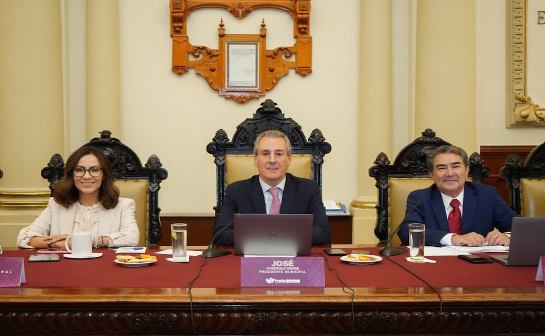 El punto de acuerdo para declarar el 8 de mayo de cada año como el Día Municipal de la Mujer Trabajadora de Puebla | Foto: Ayuntamiento de Puebla