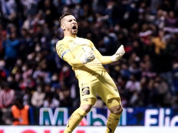 Antony Silva el guardián del arco poblano que le detuvo un penal a Neymar