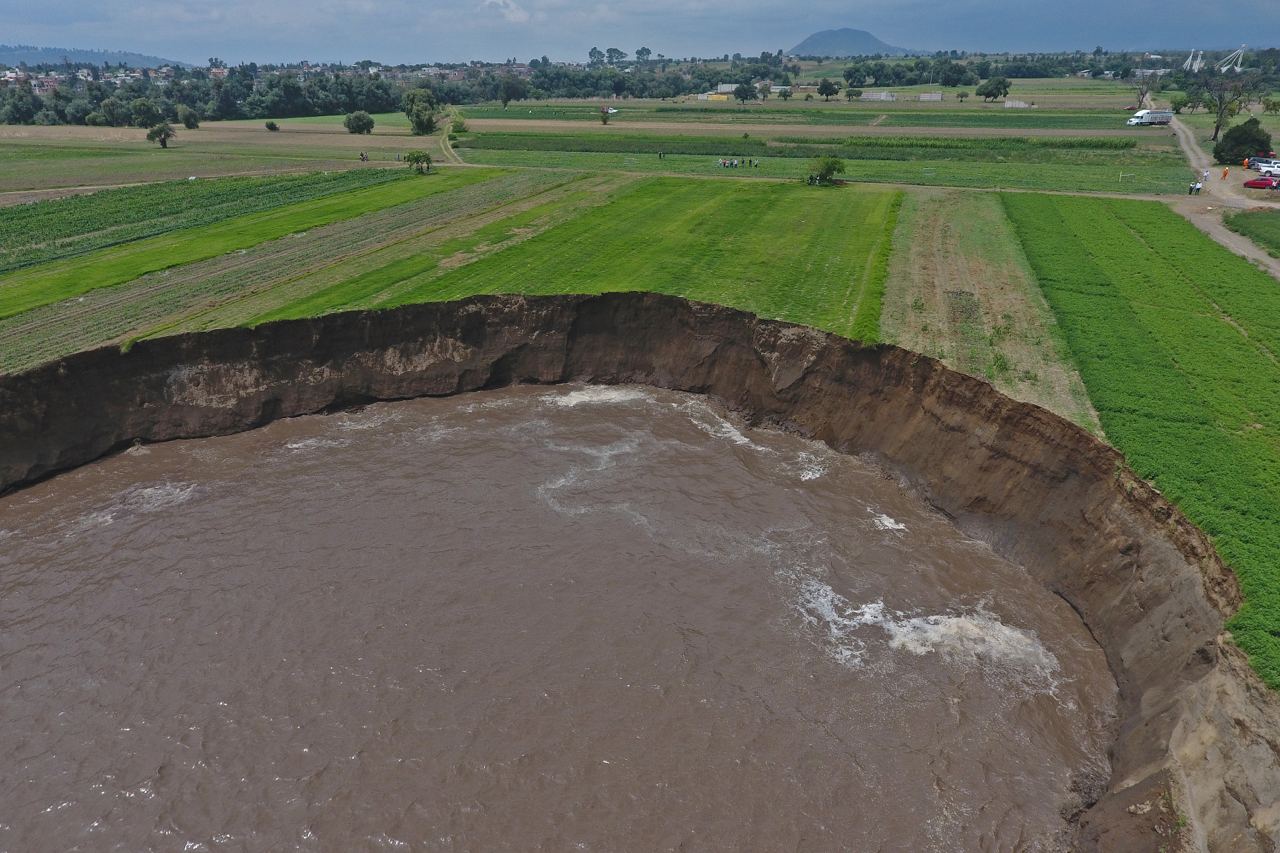 Socavón de Puebla sigue sin cambios a pesar de las lluvias