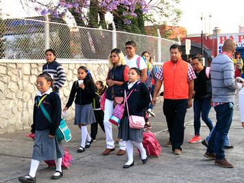 Regreso a clases en Puebla. Padres piden volver el 7 de junio