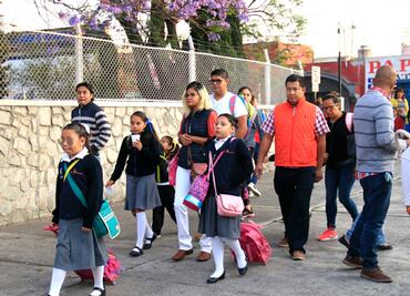 Regreso a clases en Puebla. Padres piden volver el 7 de junio