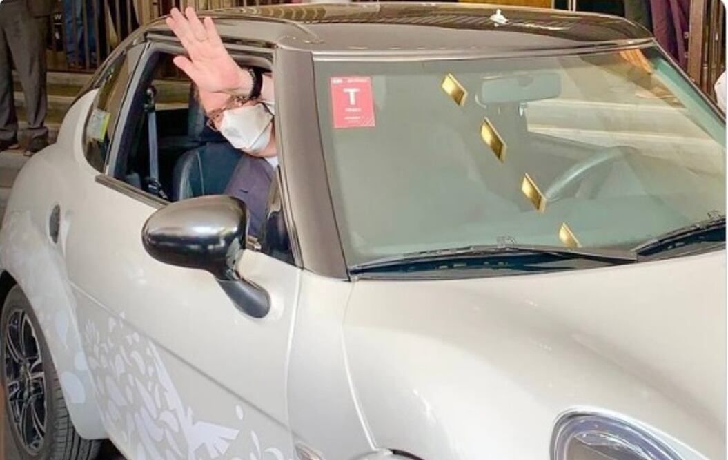 Zacua, el auto eléctrico de Puebla / Foto: @m_ebrard