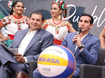 Armenta y Rommel Pacheco presentan el Mundial Sub-21 de Voleibol de Playa Puebla 2025